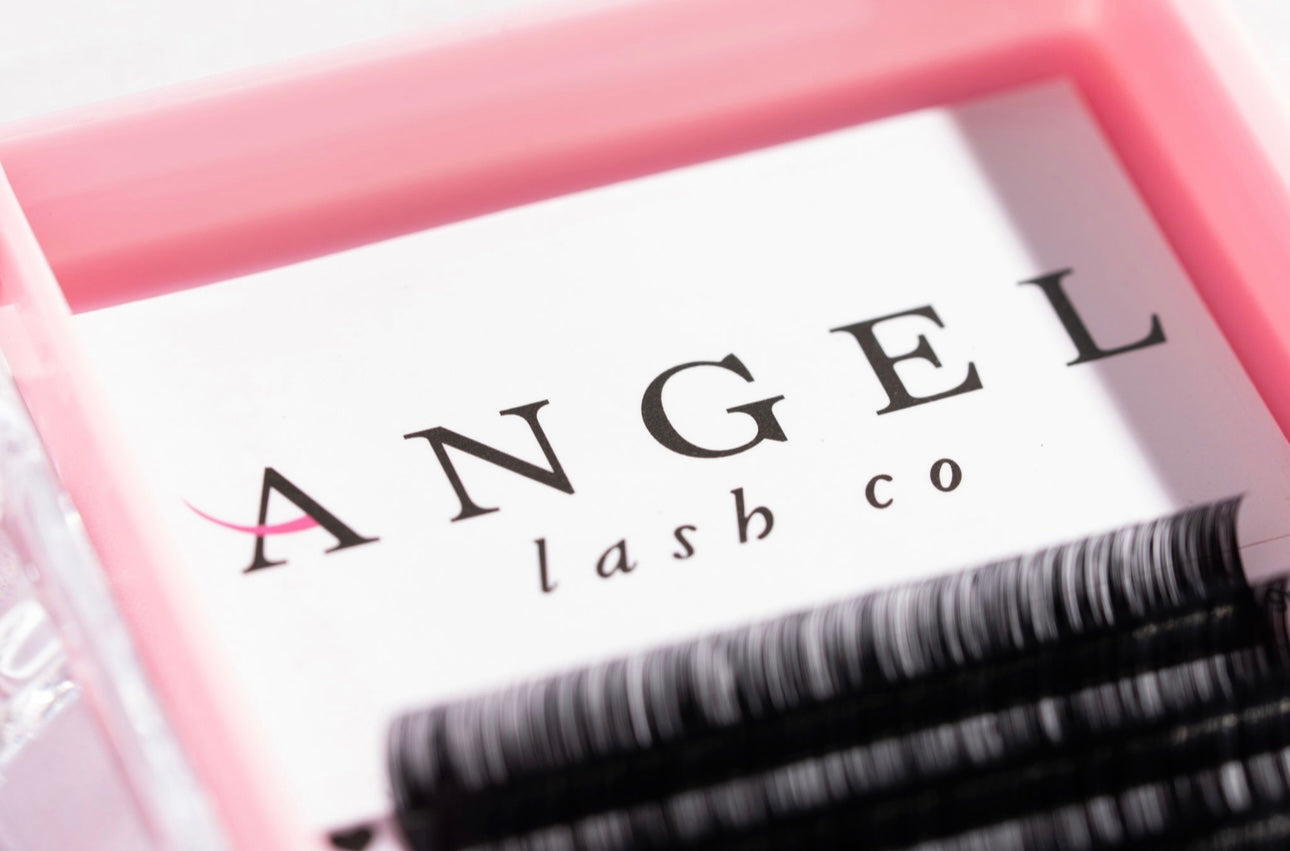 Lash Tray